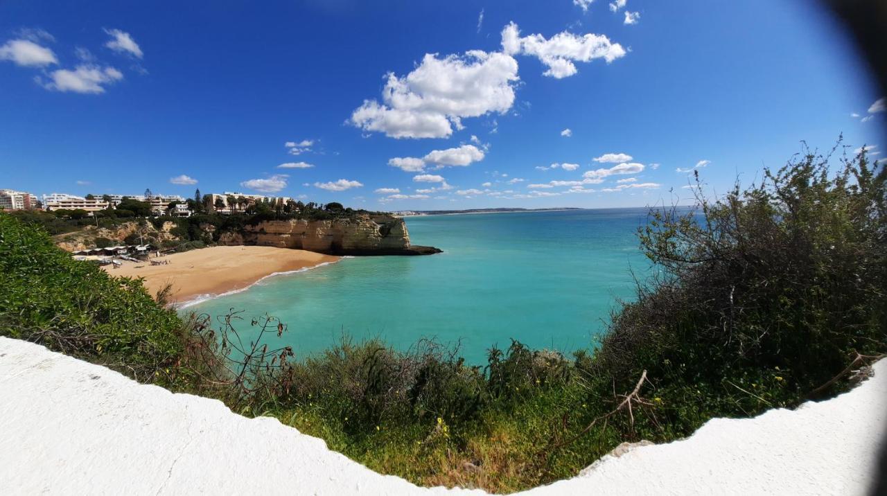 Gui Beach House Armacao de Pera Luaran gambar