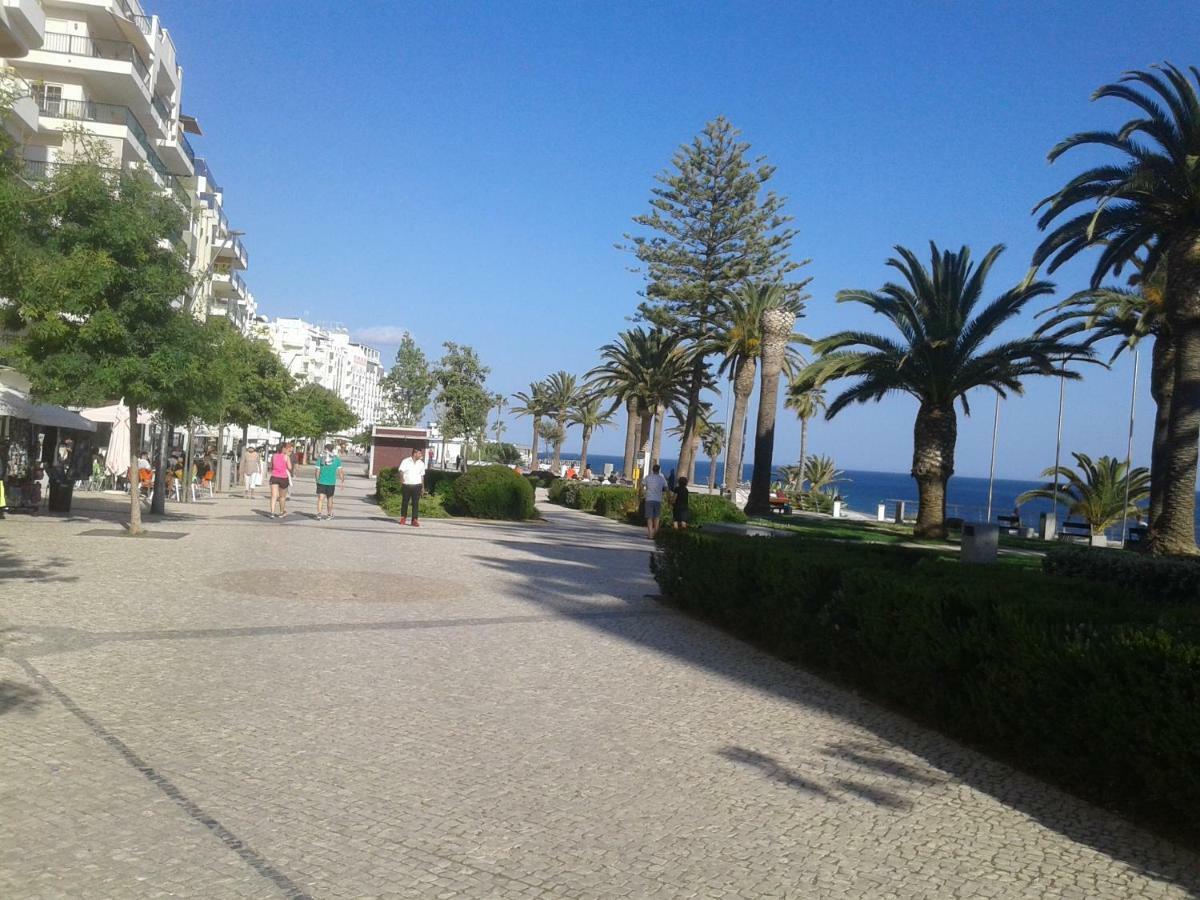 Gui Beach House Armacao de Pera Luaran gambar