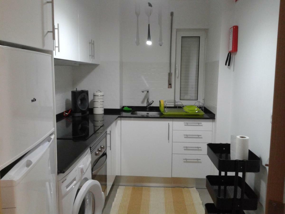 Gui Beach House Armacao de Pera Luaran gambar