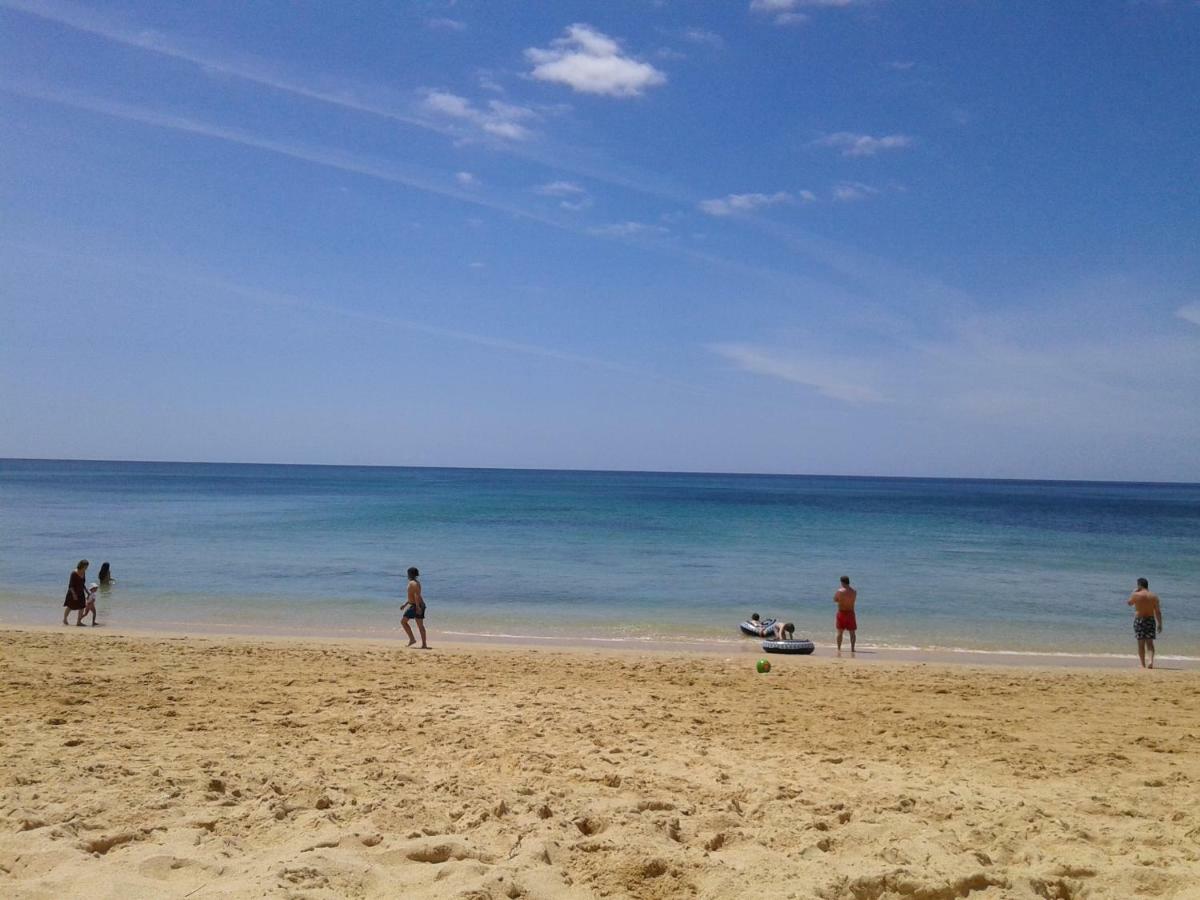 Gui Beach House Armacao de Pera Luaran gambar